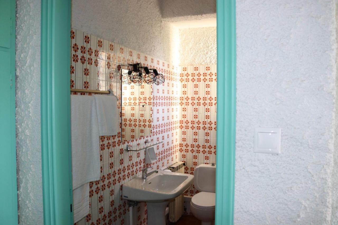 The Bongos - Socially Conscious Rooms, Part Of The Room Rate Goes To Charity Platanias Exterior photo