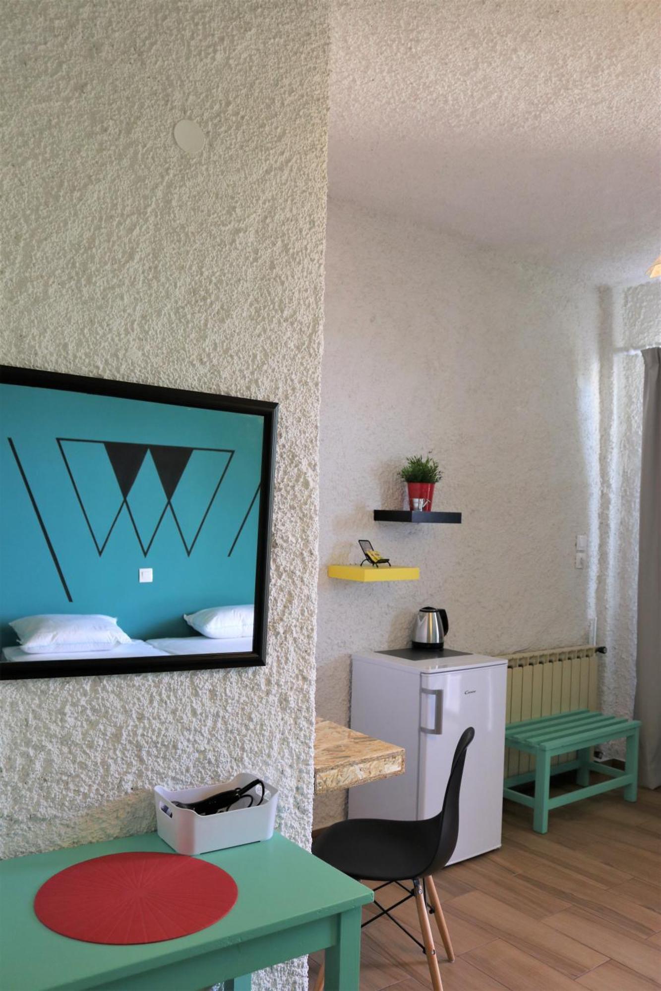 The Bongos - Socially Conscious Rooms, Part Of The Room Rate Goes To Charity Platanias Exterior photo