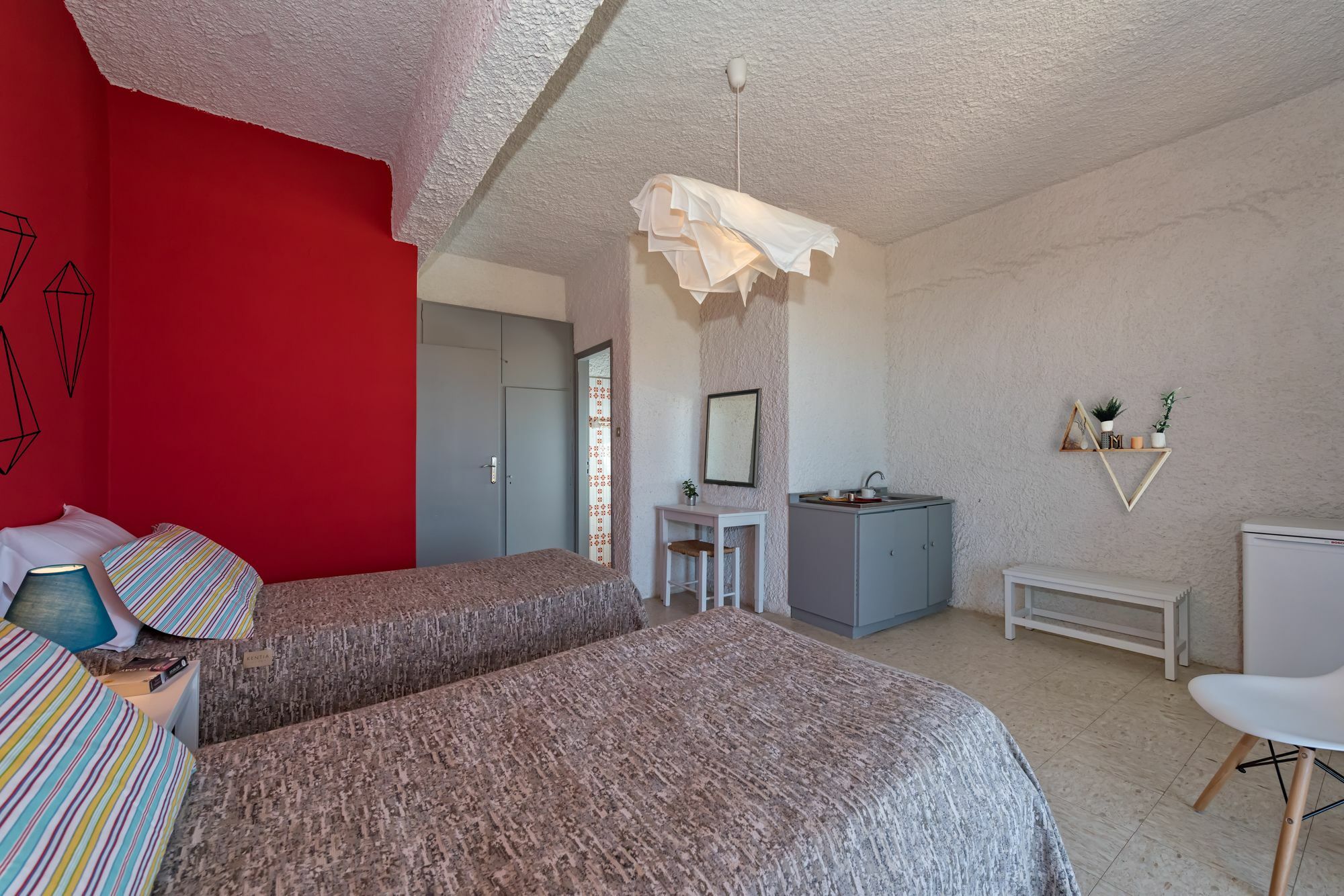 The Bongos - Socially Conscious Rooms, Part Of The Room Rate Goes To Charity Platanias Exterior photo